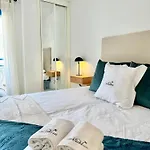 Seaside Oasis With Mountain Views - Eaw Homes Апартаменты *