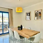 Апартаменты Seaside Oasis With Mountain Views - Eaw Homes *