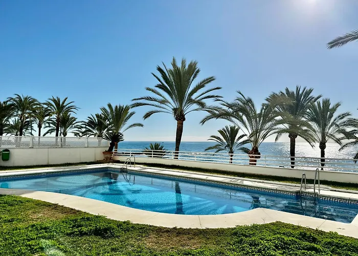아파트 Seaside Oasis With Mountain Views - Eaw Homes