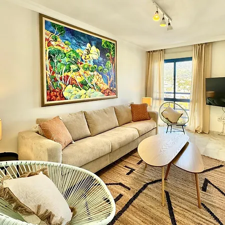شقة Seaside Oasis With Mountain Views - Eaw Homes