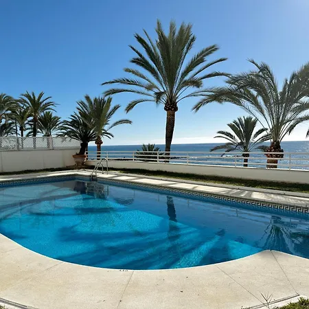 Apartment Seaside Oasis With Mountain Views - Eaw Homes