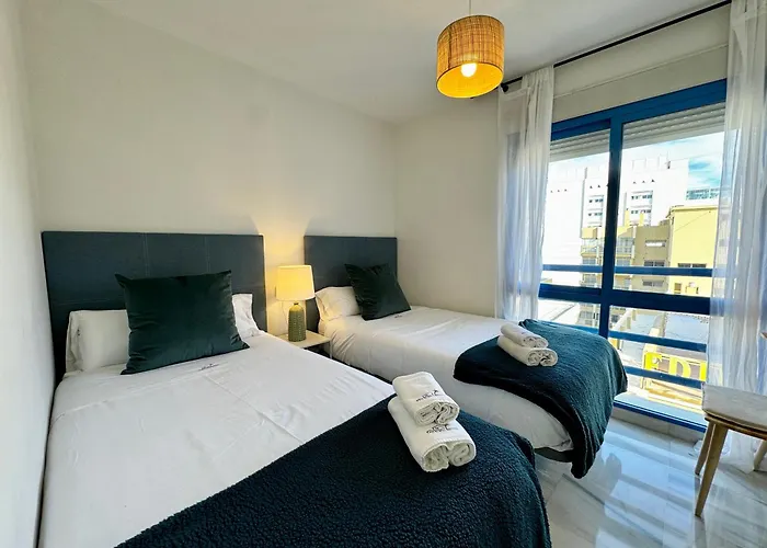 Seaside Oasis With Mountain Views - Eaw Homes