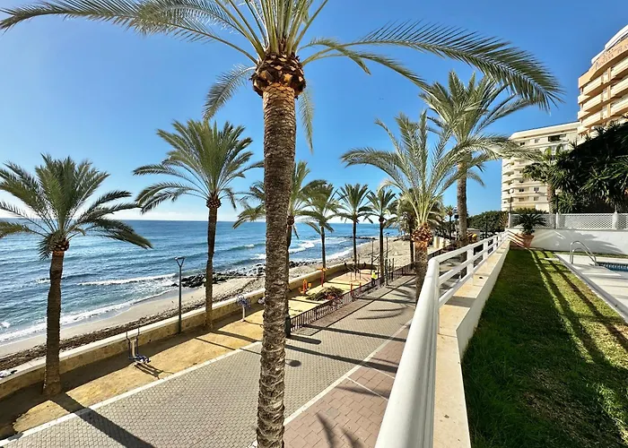 Seaside Oasis With Mountain Views - Eaw Homes * マルベーリャ