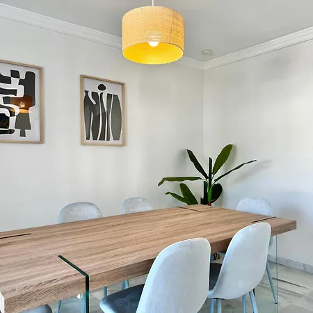 Apartamento Seaside Oasis With Mountain Views - Eaw Homes